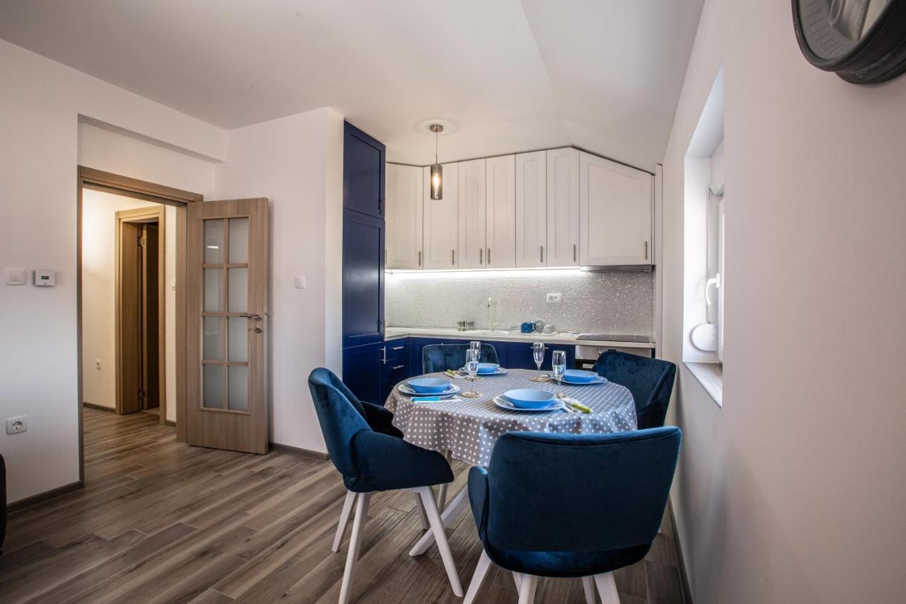 Rest Apartments Nikšić Buitenkant foto
