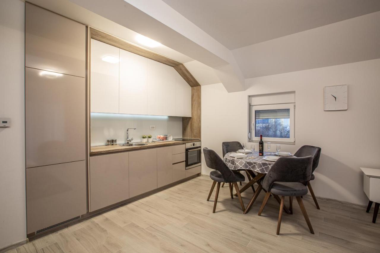 Rest Apartments Nikšić Buitenkant foto