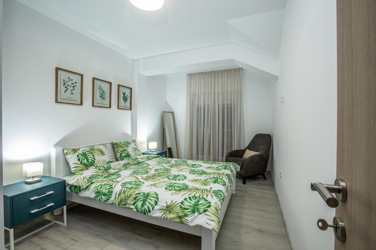 Rest Apartments Nikšić Buitenkant foto